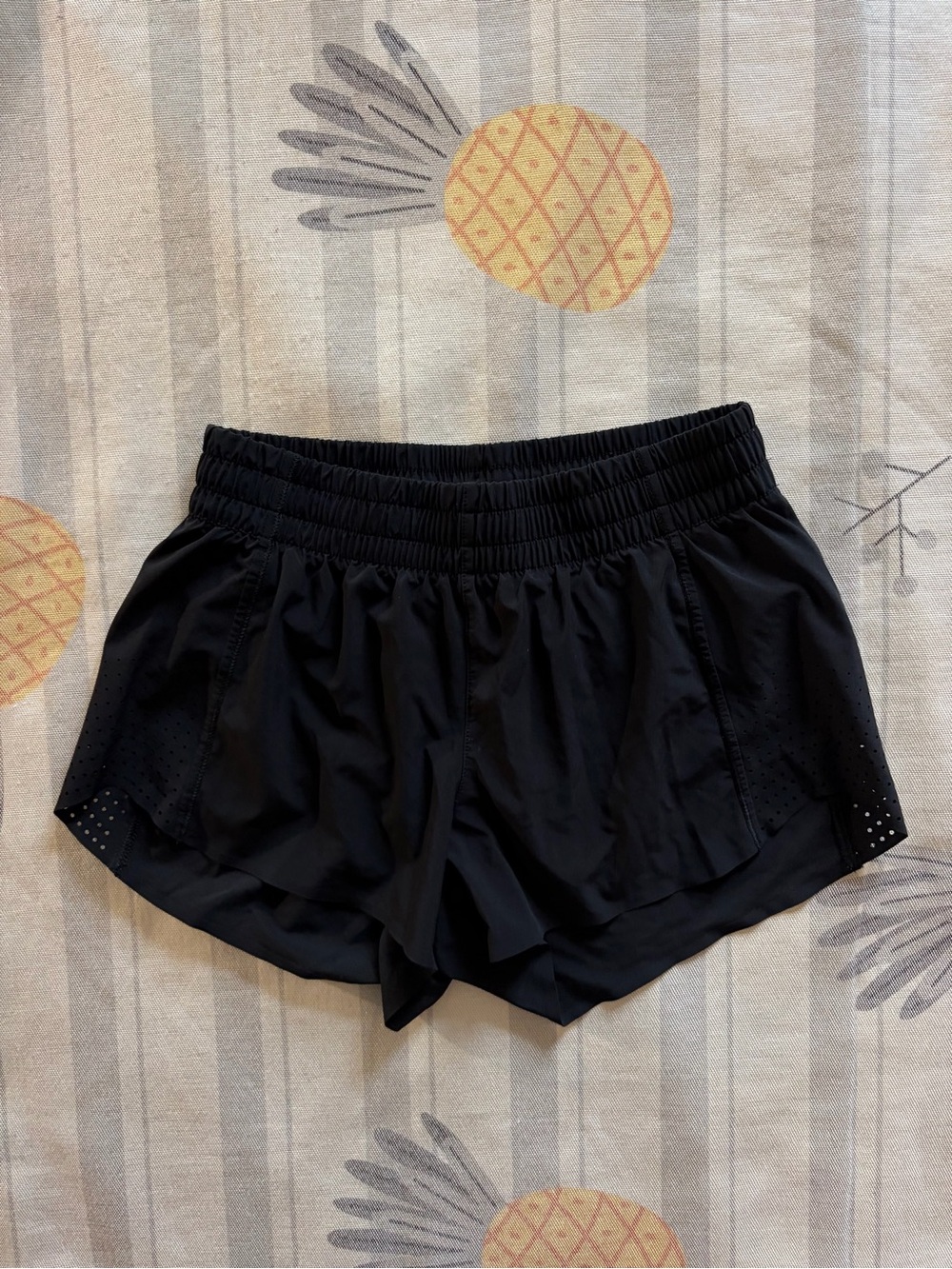 Athleta black running shorts